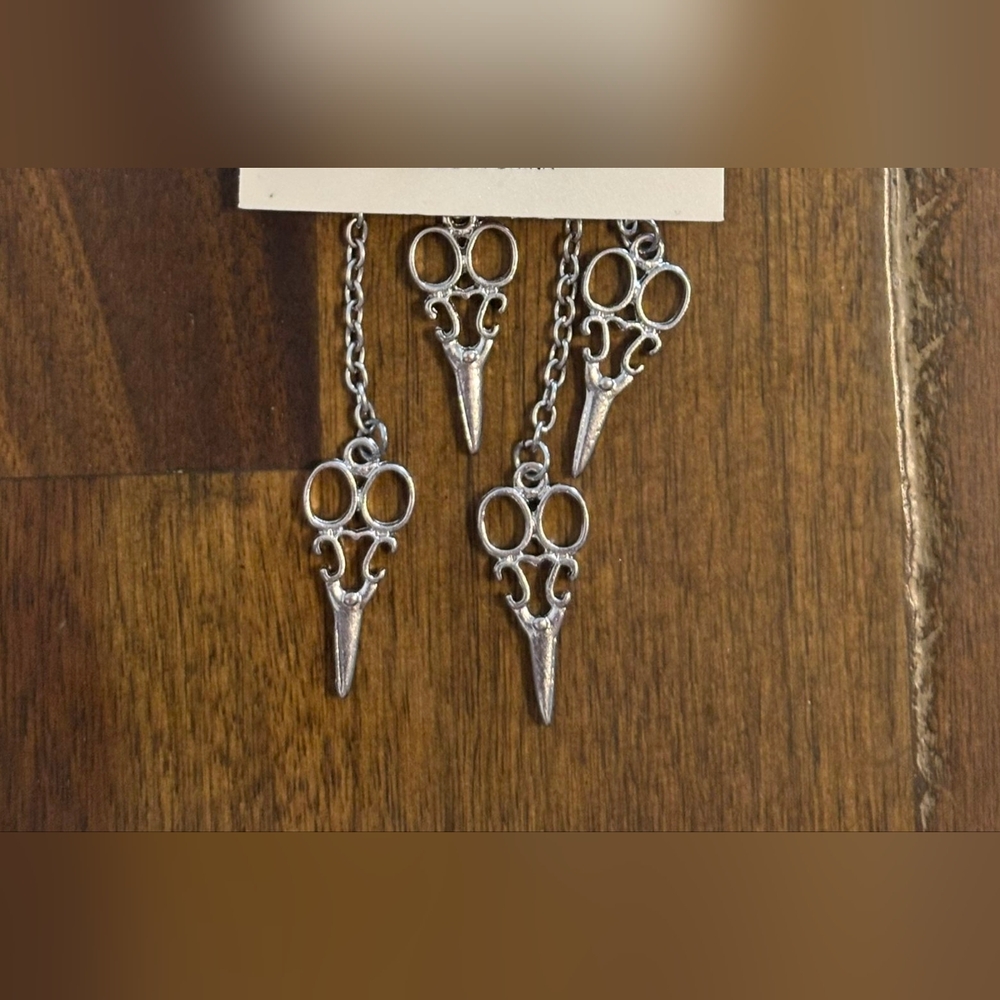 NT Silver Scissor Earrings NEW! - Picture 7 of 11
